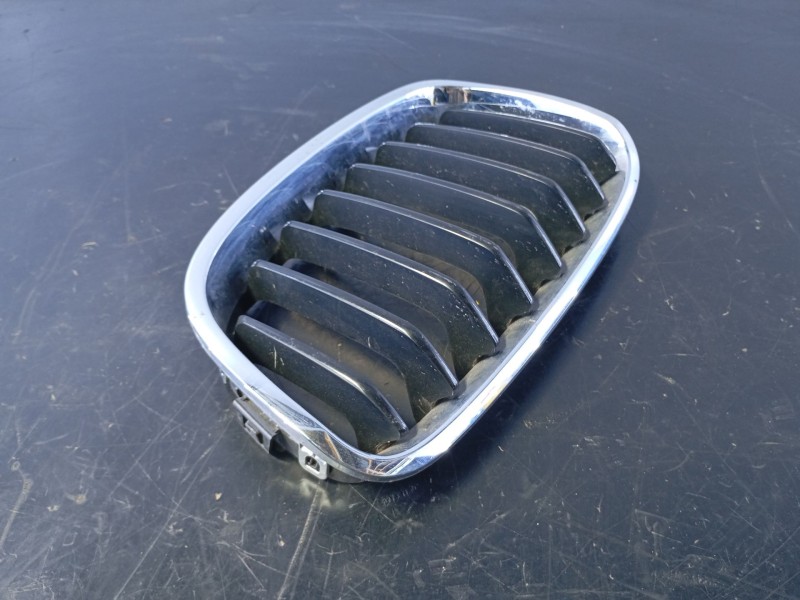 Recambio de rejilla delantera para bmw serie 1 lim. (f20) 116d referencia OEM IAM   