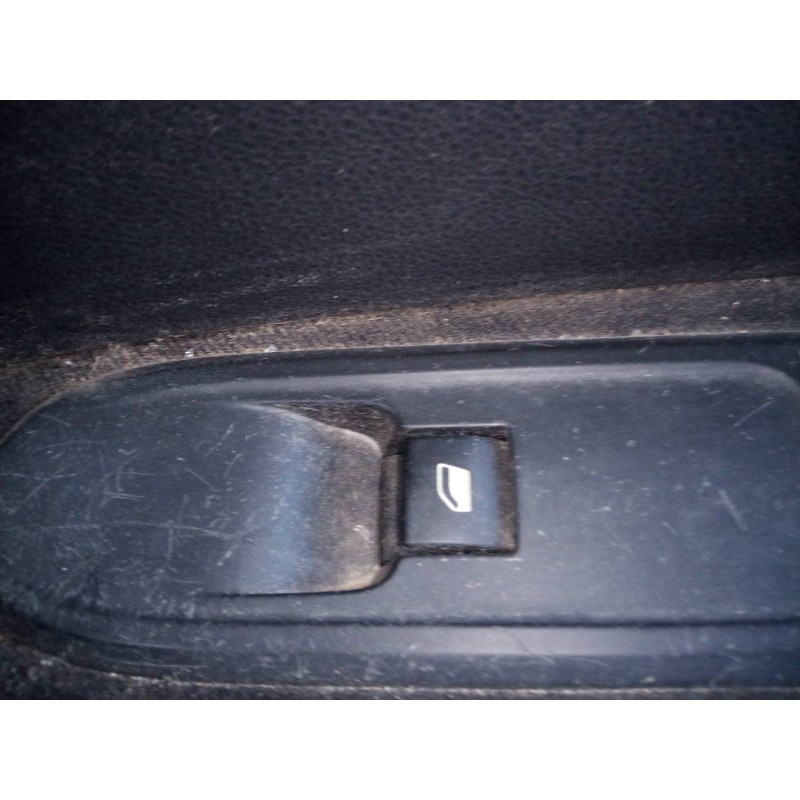 Recambio de mando elevalunas delantero derecho para peugeot 308 confort referencia OEM IAM   