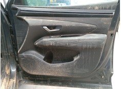 GUARNECIDO PUERTA DELANTERA DERECHA 
