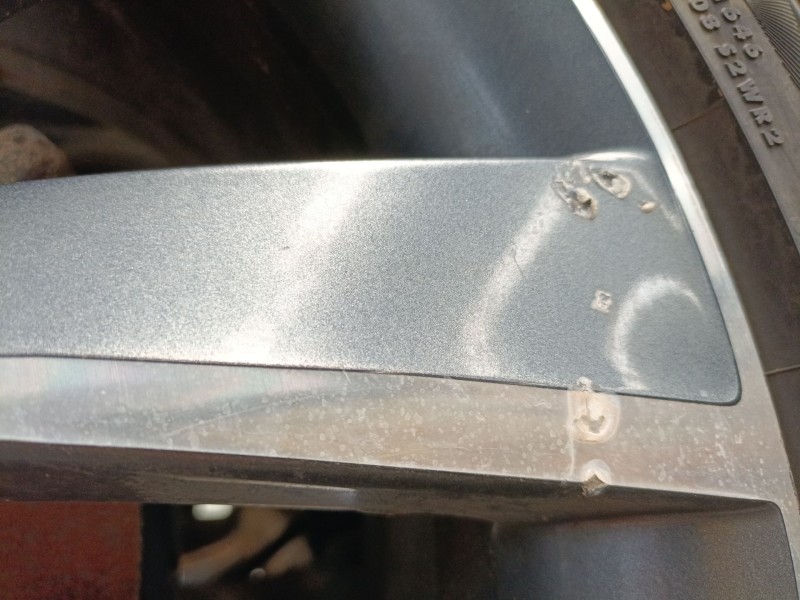 Recambio de llanta para skoda karoq (nu7, nd7) 1.5 tsi referencia OEM IAM 235/45/18  