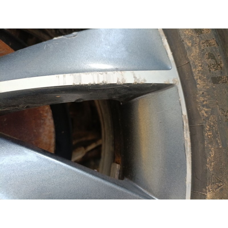 Recambio de llanta para skoda karoq (nu7, nd7) 1.5 tsi referencia OEM IAM 235/45/18  