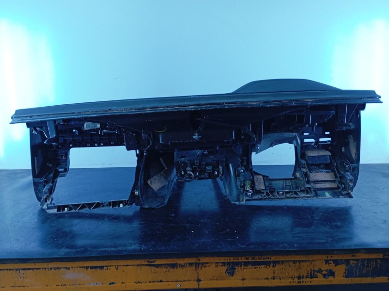 Recambio de salpicadero para peugeot 3008 gt line referencia OEM IAM   