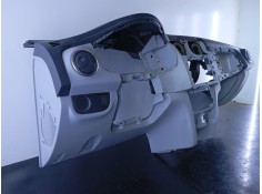 Recambio de salpicadero para dacia sandero ambiance referencia OEM IAM    2