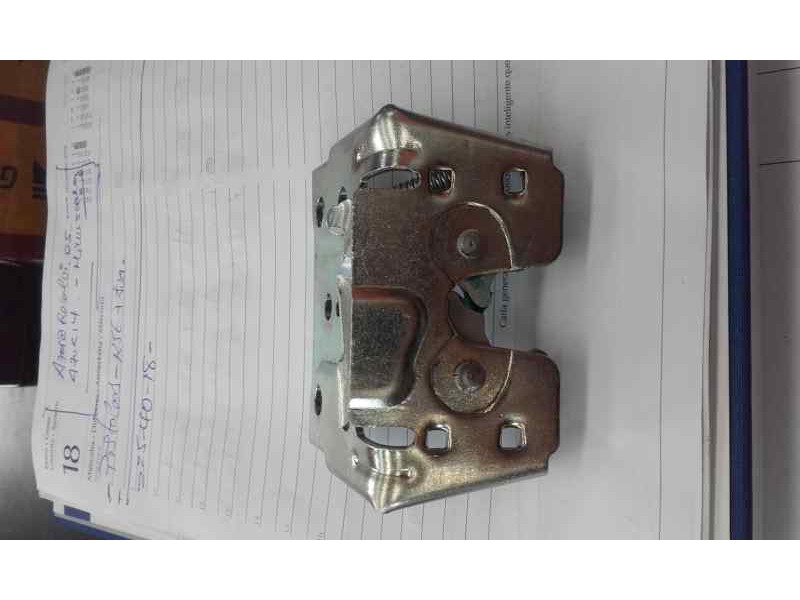 Recambio de accesorios auto para universal cerradura porton seat panda/marbella referencia OEM IAM 133786 ACC TIENDA CERRADURA P