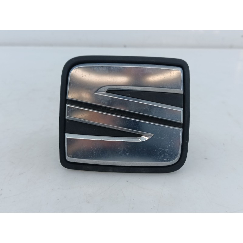 Recambio de maneta exterior porton para seat ibiza v (kj1, kjg) 1.0 tsi referencia OEM IAM 6F0827565  