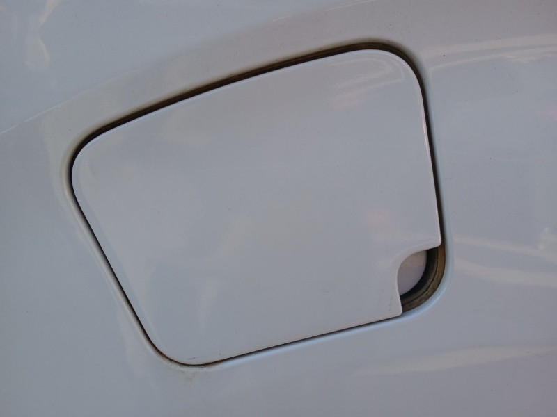 Recambio de tapa exterior combustible para fiat scudo furgoneta 2.0 multijet 145 (506) referencia OEM IAM   