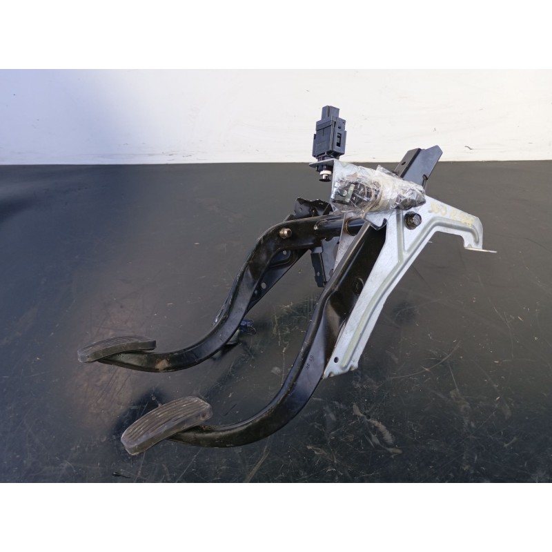 Recambio de pedal embrague para volvo s60 berlina d5 momentum (136kw) (2004) referencia OEM IAM   