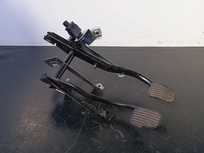 Recambio de pedal embrague para volvo s60 berlina d5 momentum (136kw) (2004) referencia OEM IAM   
