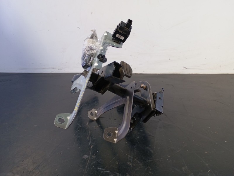 Recambio de pedal embrague para volvo s60 berlina d5 momentum (136kw) (2004) referencia OEM IAM   