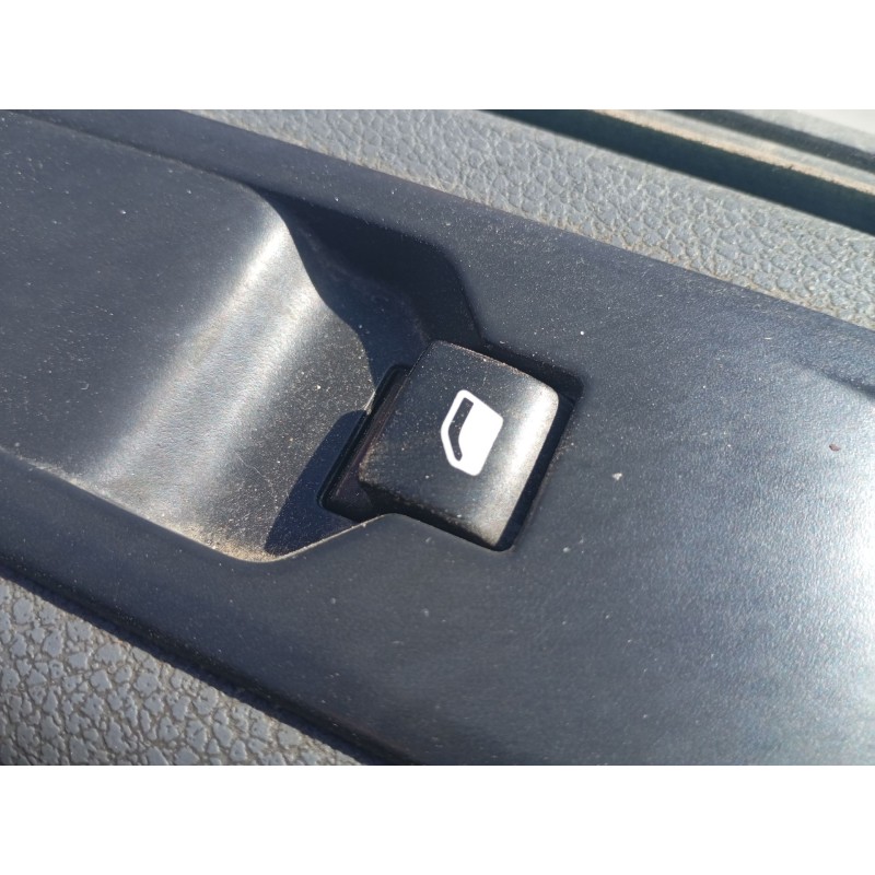 Recambio de mando elevalunas delantero derecho para citroën jumpy iii furgoneta (v_) 1.6 bluehdi 115 referencia OEM IAM   