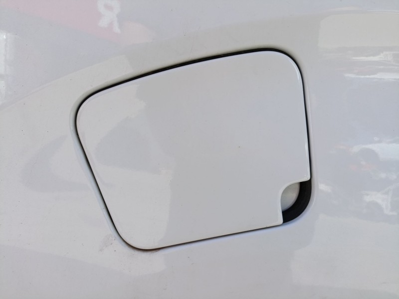 Recambio de tapa exterior combustible para fiat scudo furgoneta 2.0 multijet 145 (506) referencia OEM IAM   