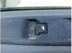 MANDO ELEVALUNAS DELANTERO DERECHO 