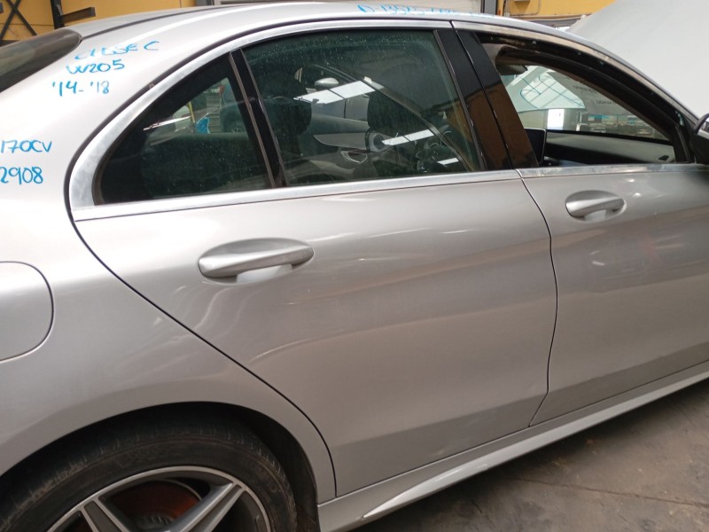 Recambio de puerta trasera derecha para mercedes-benz clase c (w205) c 220 bluetec / d (205.002, 205.004) referencia OEM IAM   