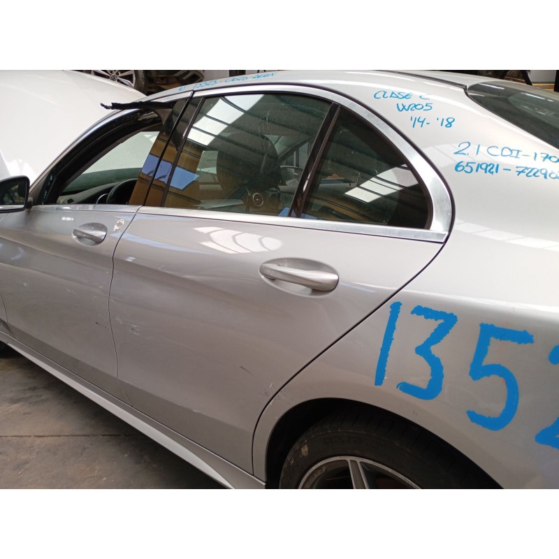 Recambio de puerta trasera izquierda para mercedes-benz clase c (w205) c 220 bluetec / d (205.002, 205.004) referencia OEM IAM  