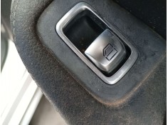 MANDO ELEVALUNAS DELANTERO DERECHO 