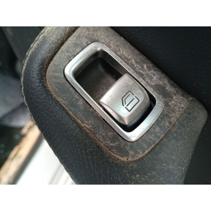 Recambio de mando elevalunas trasero derecho para mercedes-benz clase c (w205) c 220 bluetec / d (205.002, 205.004) referencia O