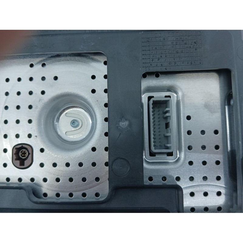 Recambio de sistema navegacion gps para renault megane iv sedán 1.3 tce 140 (lvnb) referencia OEM IAM   