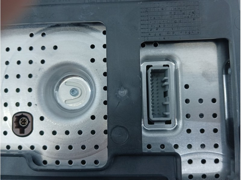 Recambio de sistema navegacion gps para renault megane iv sedán 1.3 tce 140 (lvnb) referencia OEM IAM   