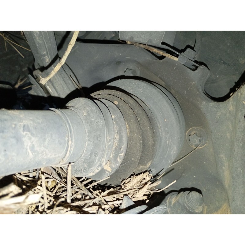 Recambio de transmision trasera izquierda para mercedes-benz clase c (w205) c 220 bluetec / d (205.002, 205.004) referencia OEM 