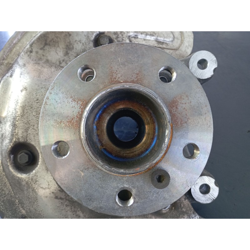 Recambio de mangueta delantera derecha para bmw x1 (f48) sdrive 18 d referencia OEM IAM 6876646 687685404R 