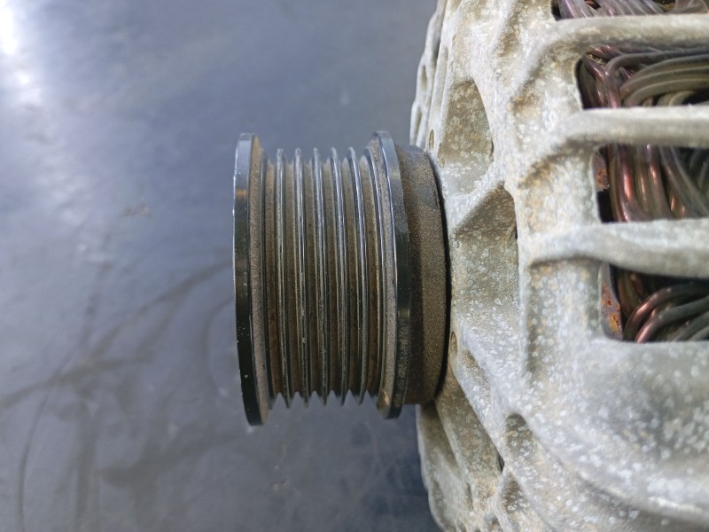 Recambio de alternador para ford tourneo courier b460 monospace 1.5 tdci referencia OEM IAM   