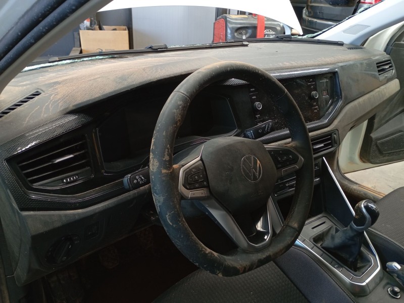 volkswagen taigo (cs1) del año 2023