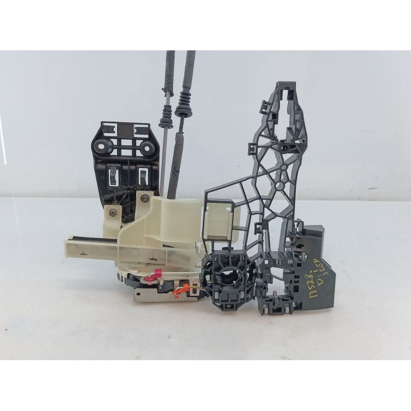 Recambio de cerradura puerta delantera izquierda para jeep wrangler iv (jl) 2.0 t-gdi (jl72, jl74) referencia OEM IAM P68282353A