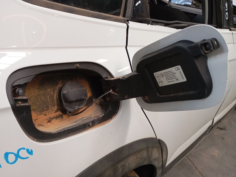 Recambio de tapa exterior combustible para volkswagen taigo (cs1) 1.0 tsi referencia OEM IAM   