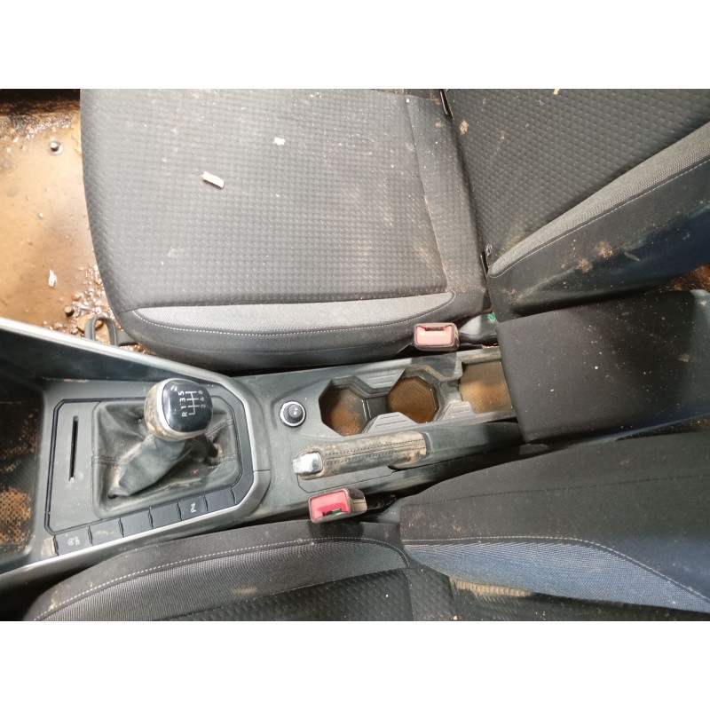 Recambio de consola central para volkswagen taigo (cs1) 1.0 tsi referencia OEM IAM   
