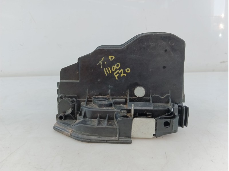 Recambio de cerradura puerta trasera derecha para bmw serie 1 lim. (f20/f21) 118d referencia OEM IAM 7229460  