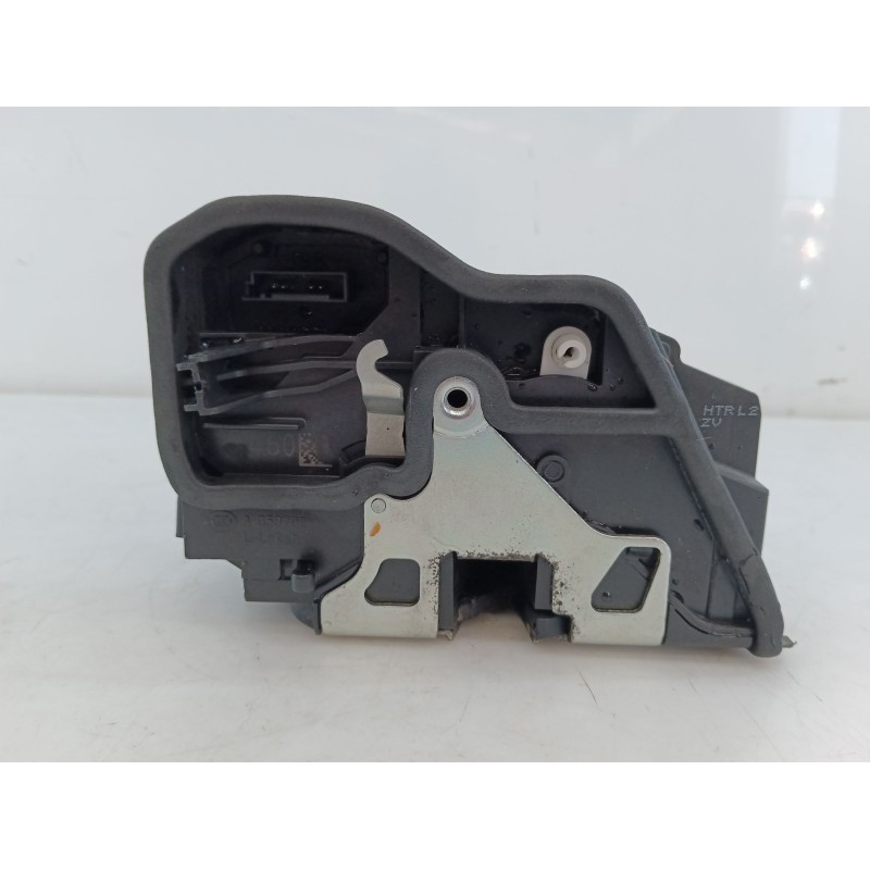 Recambio de cerradura puerta trasera derecha para bmw serie 1 lim. (f20/f21) 118d referencia OEM IAM 7229460  