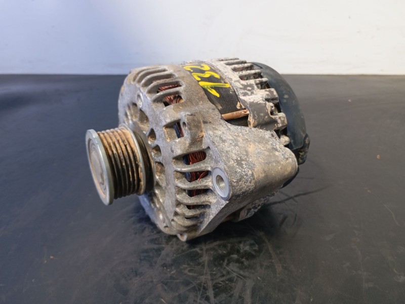 Recambio de alternador para ssangyong korando (ck) 2.2 xdi referencia OEM IAM   