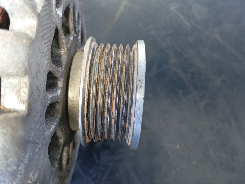 Recambio de alternador para ssangyong korando (ck) 2.2 xdi referencia OEM IAM   