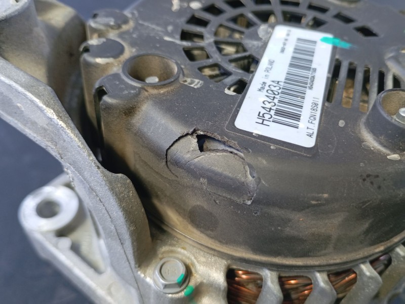 Recambio de alternador para bmw x6 (e71, e72) xdrive 40 d referencia OEM IAM 440255 H543403A 