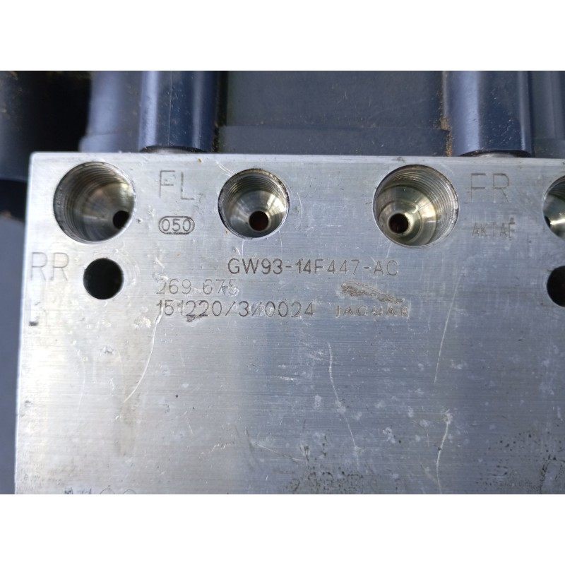 Recambio de abs para jaguar xj (x351) 3.0 sdv6 referencia OEM IAM   
