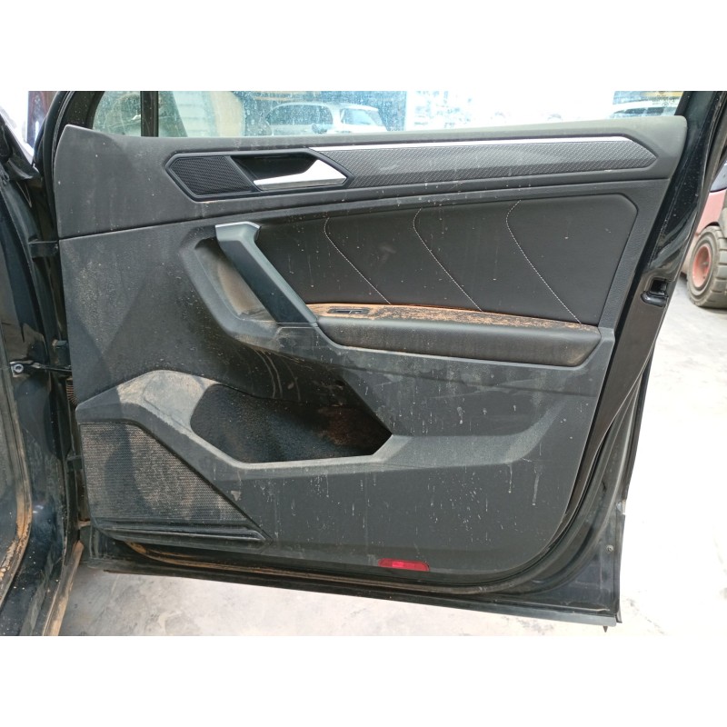 Recambio de guarnecido puerta delantera derecha para volkswagen tiguan (ad1, ax1) 2.0 tdi referencia OEM IAM   