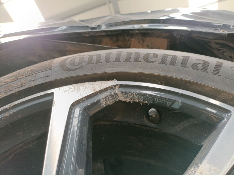 Recambio de llanta para audi q3 sportback (f3n) 35 tdi referencia OEM IAM 255/45/19  