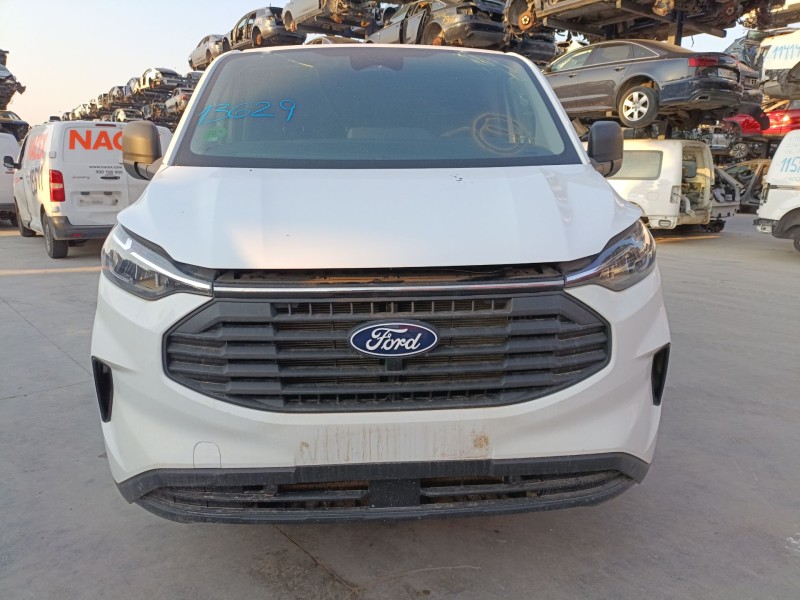 ford transit custom v710 furgoneta (nrn) del año 2024