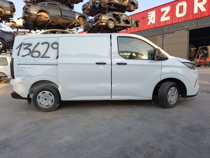 ford transit custom v710 furgoneta (nrn) del año 2024