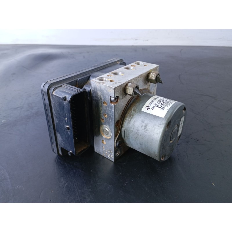 Recambio de abs para ssangyong korando (ck) 2.2 xdi referencia OEM IAM 4892034500  