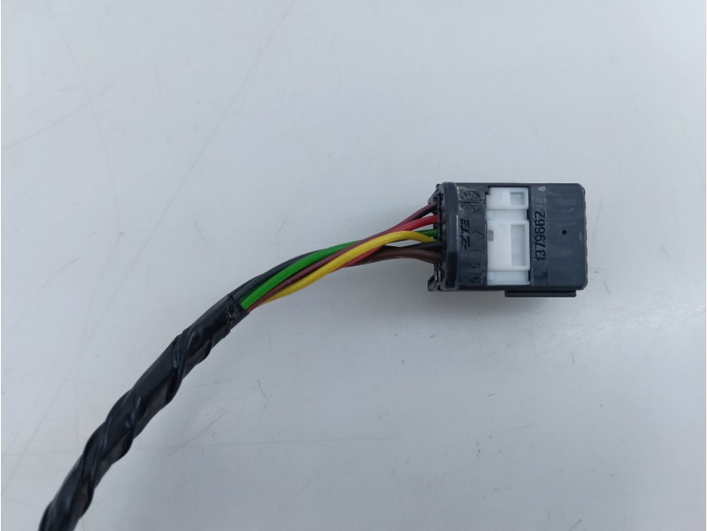 Recambio de retrovisor derecho electrico para renault megane iv sedán 1.3 tce 140 (lvnb) referencia OEM IAM E90411251  