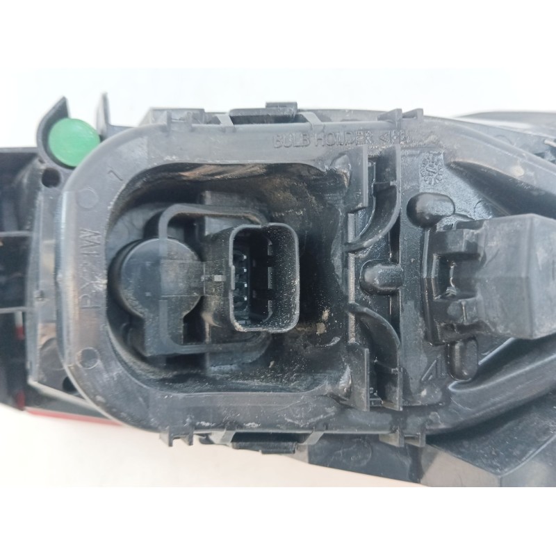 Recambio de piloto trasero derecho para renault clio iv societé referencia OEM IAM   