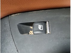 MANDO ELEVALUNAS TRASERO DERECHO 