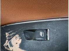 MANDO ELEVALUNAS DELANTERO DERECHO 