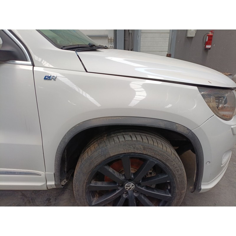 Recambio de aleta delantera izquierda para volkswagen tiguan (5n_) 2.0 tfsi 4motion referencia OEM IAM   