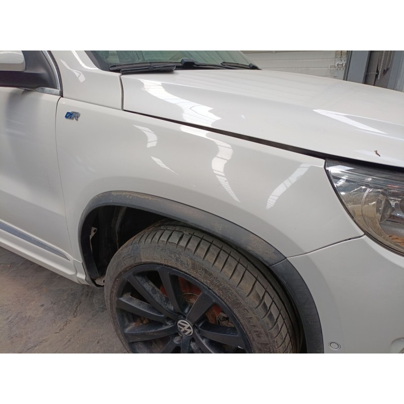 Recambio de aleta delantera izquierda para volkswagen tiguan (5n_) 2.0 tfsi 4motion referencia OEM IAM   