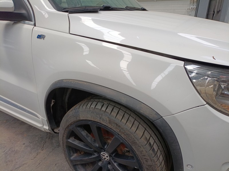 Recambio de aleta delantera izquierda para volkswagen tiguan (5n_) 2.0 tfsi 4motion referencia OEM IAM   