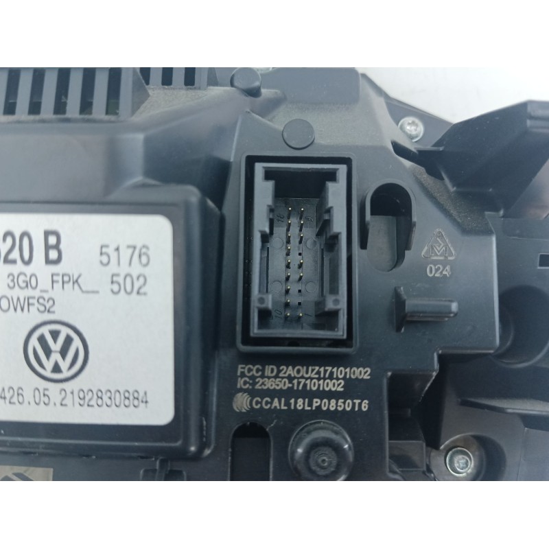 Recambio de cuadro instrumentos para volkswagen tiguan (ad1, ax1) 2.0 tdi 4motion referencia OEM IAM 3G0920320B  