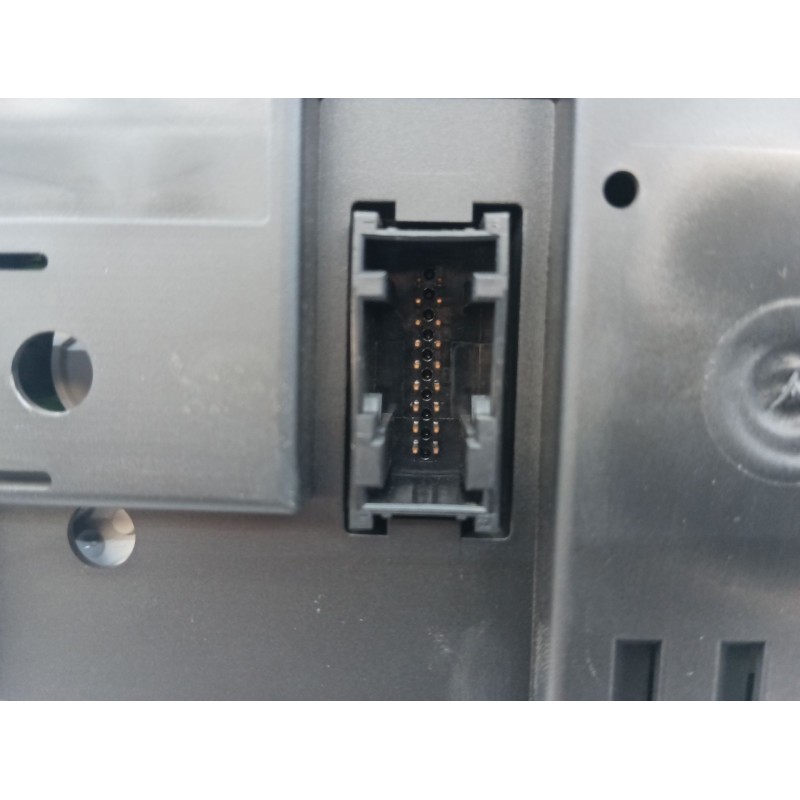 Recambio de cuadro instrumentos para bmw x1 (e84) sdrive 18 d referencia OEM IAM 225944311 381032227 