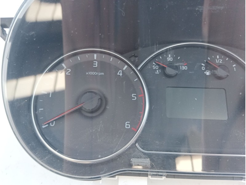 Recambio de cuadro instrumentos para kia carens iv 1.7 crdi referencia OEM IAM 94023A4210 20171123 